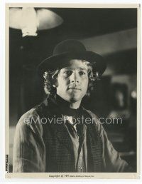 7f424 RYAN O'NEAL 7.75x10.25 still '71 close up in western outfit from Wild Rovers!