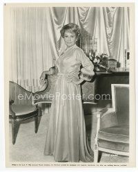 7f464 THELMA RITTER 8x10 still '63 full-length portrait in cool dress from For Love or Money!