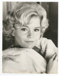 7f476 TUESDAY WELD 7x9 still '61 portrait of the pretty young actress from Bachelor Flat!