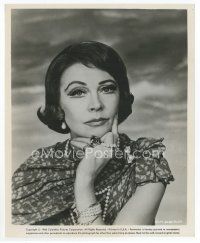 7f495 VIVIEN LEIGH 8.25x10 still '66 head & shoulders portrait of the star wearing lots of pearls!