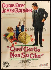 7h154 THRILL OF IT ALL Italian 1p '63 different artwork of fallen Doris Day & James Garner!