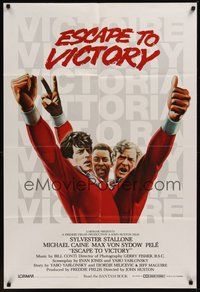 7r930 VICTORY int'l red 1sh '81 John Huston, Stallone, Caine & Pele, Escape to Victory!