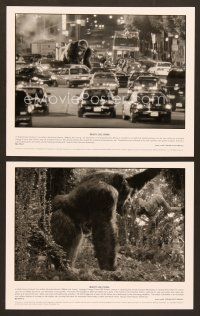 7t963 MIGHTY JOE YOUNG 2 8x10 stills '98 cool images of giant ape, Charlize Theron!