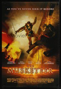 7x471 MUSKETEER DS 1sh '01 cool image of swashbuckler Justin Chambers!