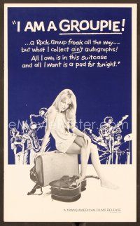 7y285 I AM A GROUPIE pressbook '71 rock & roll, image of sexy girl who doesn't collect autographs!