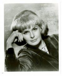 8h066 JOANNE WOODWARD signed 8x10 REPRO still '80s head & shoulders portrait of the pretty actress!