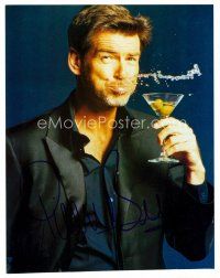 8h083 PIERCE BROSNAN signed color 8x10 REPRO still '00s wacky portrait of the star with martini!