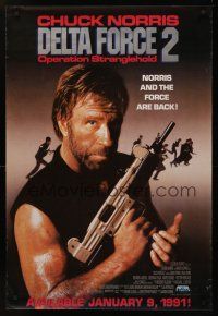 8m182 DELTA FORCE 2 video 1sh R91 Chuck Norris with gun is back in action!