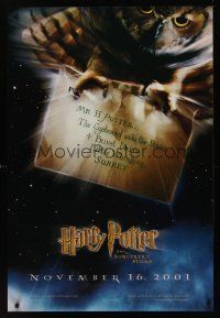 8m302 HARRY POTTER & THE PHILOSOPHER'S STONE teaser DS 1sh '01 image of owl carrying letter!