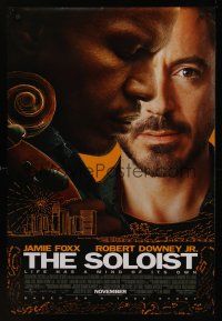 8m613 SOLOIST advance DS 1sh '09 extreme close-ups of Jamie Foxx, Robert Downey Jr.!
