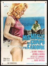 8p102 MIA MOGLIE, UN CORPO PER L'AMORE Italian 1p '73 artwork of sexy near-naked girl on beach!