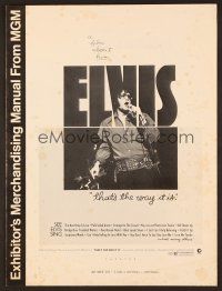 8r278 ELVIS: THAT'S THE WAY IT IS pressbook '70 great image of Presley singing on stage!