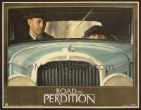 8t599 ROAD TO PERDITION LC '02 Sam Mendes directed, c/u of Tom Hanks & boy driving car!