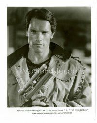 8w672 TERMINATOR 8x10 still '84 close up of most classic cyborg Arnold Schwarzenegger with gun!