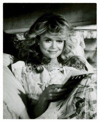 8x106 DYAN CANNON deluxe 8x10 still '80s smiling close up reading a magazine & laying in bed!