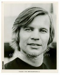 8x395 MICHAEL YORK 8x10 still '76 young head & shoulders close up as the star of Logan's Run!