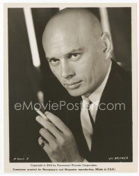 8x611 YUL BRYNNER 8x10 still 55 great close portrait wearing suit & tie and holding cigarette!