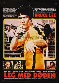 8y264 GAME OF DEATH Danish '79 cool image of Bruce Lee in his final movie!