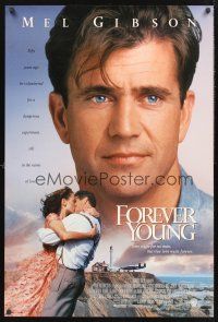 8z419 FOREVER YOUNG int'l 1sh '92 super close up of Mel Gibson + romancing Jamie Lee Curtis!