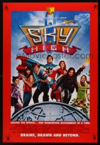 8z698 SKY HIGH int'l DS 1sh '05 Superhero Kurt Russell, Kelly Preston, Michael Angarano!