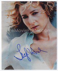9a094 TRAYLOR HOWARD signed color 8x10 REPRO still '00s great close up of the sexy actress!