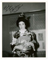 9g109 SHIRLEY MACLAINE signed 8x10 REPRO still '80s great portrait in costume from My Geisha!