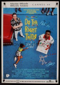 9h423 DO THE RIGHT THING Belgian '89 Spike Lee, Danny Aiello, girl scribbling with sidewalk chalk!