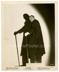 9j133 CLIMAX 8x10 still '44 creepy Boris Karloff full-length with cape & cane!