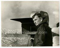 9j159 DAVID LEAN candid 8x10.25 still '70 the great director by camera filming Ryan's Daughter!
