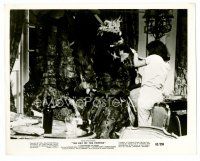 9j162 DAY OF THE TRIFFIDS 8x10 still '62 best close up of plant monster attacking girl!