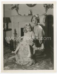9j320 HELEN HAYES candid 8x10 still '20s sitting with her young daughter on her lap by Alpeda!