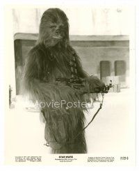 9j638 STAR WARS 8x10 still '77 George Lucas classic, full-length Chewbacca with gun!