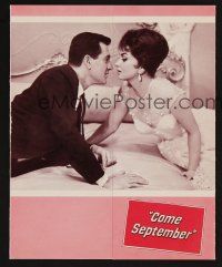 9p158 COME SEPTEMBER promo brochure '61 Sandra Dee, sexy Gina Lollobrigida, Rock Hudson!