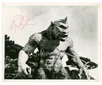 9r232 RAY HARRYHAUSEN signed 8x10 still '58 close up of the cyclops from 7th Voyage of Sinbad!