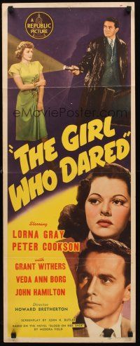 9t162 GIRL WHO DARED insert '44 Peter Cookson pointing flashlight at Lorna Gray + headshots!