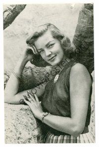 9w246 LAUREN BACALL signed postcard '50s on the back of a sexy wait-high photo!