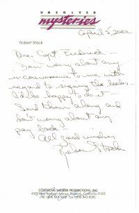 9w223 ROBERT STACK signed letter & envelope '02 the Unsolved Mysteries star offering to sign books!