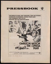 9z213 OMEGA MAN pressbook '71 Charlton Heston is the last man alive, and he's not alone!