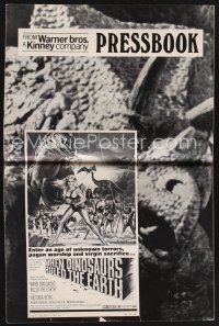 9z229 WHEN DINOSAURS RULED THE EARTH pressbook '71 an age of unknown terrors & virgin sacrifices!