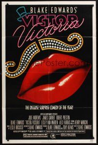 1a948 VICTOR VICTORIA 1sh '82 Julie Andrews, Blake Edwards, cool lips & mustache art by John Alvin!