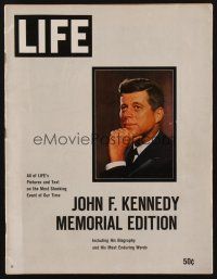 1c088 LIFE MAGAZINE magazine 1963 John F. Kennedy Memorial Edition + biography!