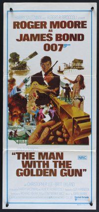 1d393 MAN WITH THE GOLDEN GUN Aust daybill '74 art of Roger Moore as James Bond by Robert McGinnis