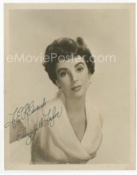 1e219 ELIZABETH TAYLOR signed 8x10 still '50s head & shoulders portrait of the beautiful star!