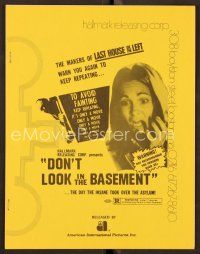 1f461 DON'T LOOK IN THE BASEMENT pressbook '73 psycho slasher, the insane took over the asylum!