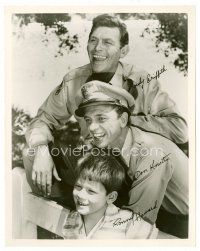 1m160 ANDY GRIFFITH SHOW TV 8x10 still '60 Andy Griffith, Don Knotts & Ron Howard w/facsimile sigs!
