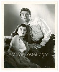 1m162 ANGEL FACE 8x10 still '53 great close up of Robert Mitchum & pretty heiress Jean Simmons!