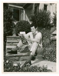 1m719 ROCK HUDSON 8x10 still '40s cool candid of star at his Hollywood Hills home!