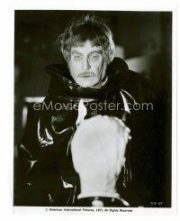 1m795 VINCENT PRICE 8x10 still '71 close up in black cloak from The Abominable Dr. Phibes!