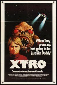 1w987 XTRO 1sh '83 some extra-terrestrials aren't friendly, he's the mean E.T.!