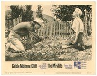 1x754 MISFITS LC #3 '61 Clark Gable digs in the yard while sexy Marilyn Monroe watches!